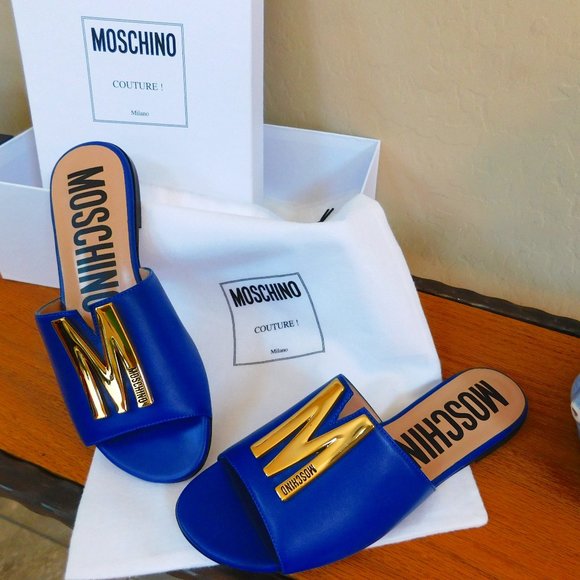 Moschino Shoes - Moschino Couture logo blue leather resort sandals, summer slides, flat mules NIB